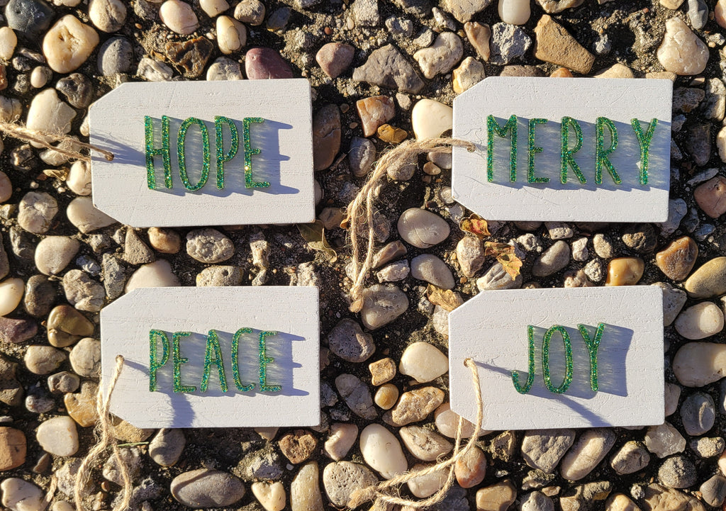 Christmas Wood Ornament: Acrylic Word Tag