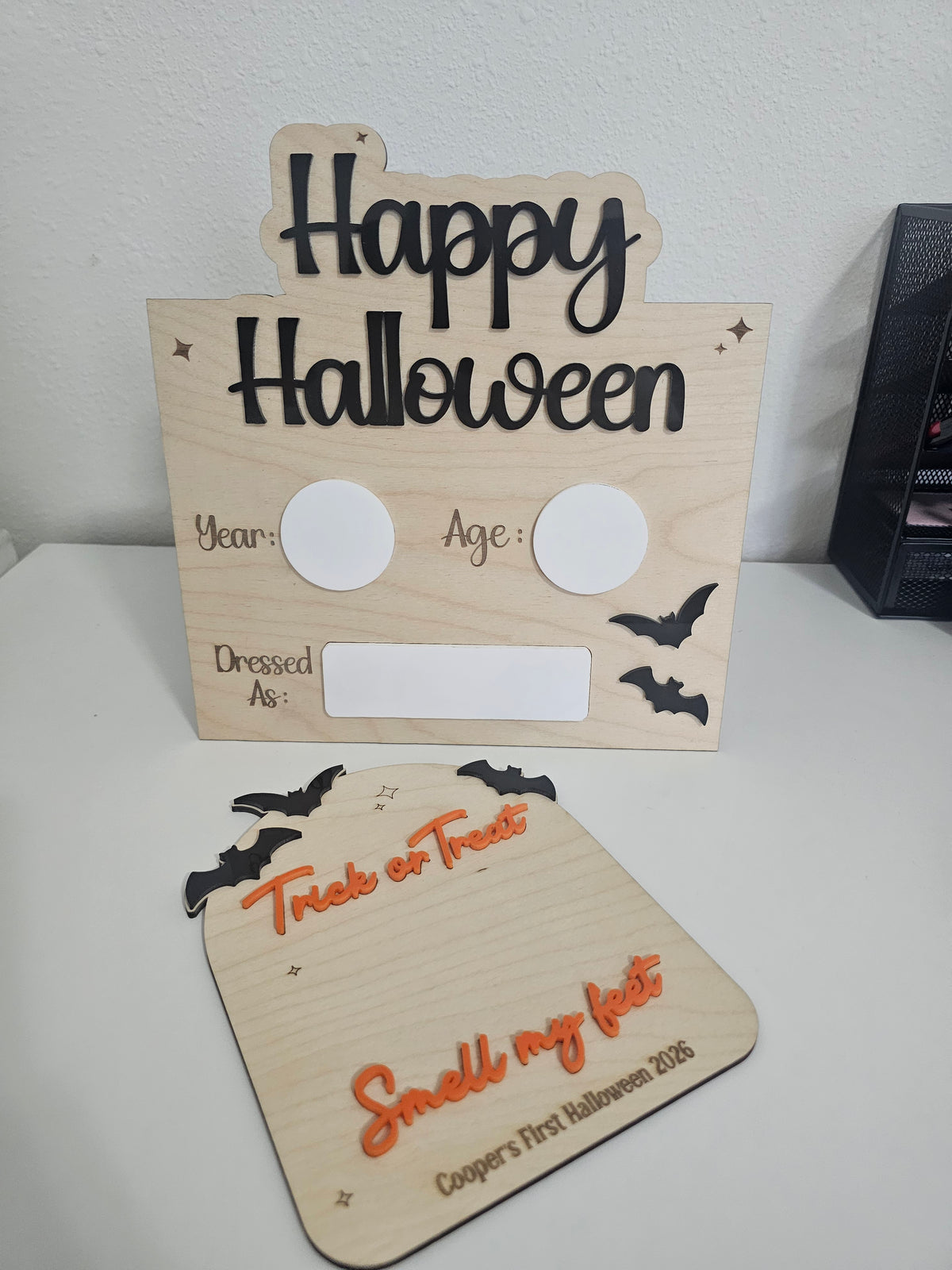 Halloween Photo Board / Yearly Halloween Costume Photo